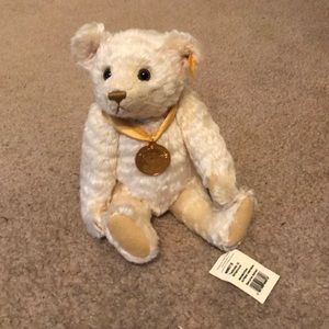 Brand new Steiff Millennium Bear